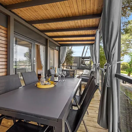 Mobile Homes Montepozzo, Kamp Porton Biondi Camping Rovinj